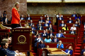 பிரான்ஸ் அரசியலில் முக்கிய திருப்பம்: மேக்ரான் ஆதரவாளர் சபாநாயகராக தேர்வு