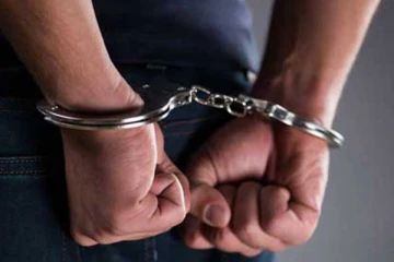 அமைச்சர் மனுஷவின் செயலாளர் எனக் கூறி பண மோசடியில் ஈடுபட்டவர் கைது