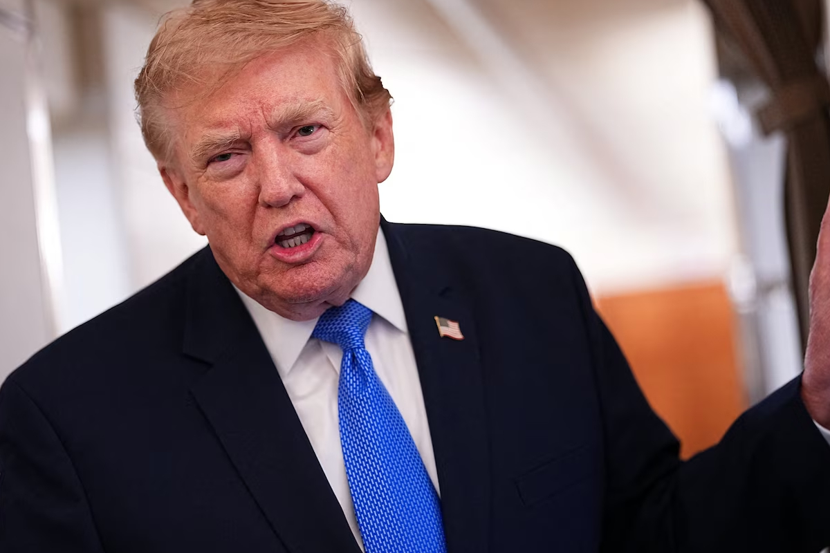 ஈரானுக்கு கடைசி வாய்ப்பு; ட்ரம்ப் பகிரங்க மிரட்டல் | Last Chance For Iran Trump Issues Open Threat ஈரானுக்கு கடைசி வாய்ப்பு; ட்ரம்ப் பகிரங்க மிரட்டல் | Last Chance For Iran Trump Issues Open Threat