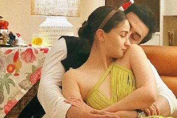 பல ஃபிளாப் படங்கள்!! இப்போ ரூ. 150 கோடி சம்பளம்..நடிகர் காட்டில் மழை தான்...