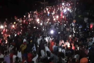 மக்கள் ஆதரவுடன் பொலிகண்டியில் கால் பதித்தது எழுச்சிப் பேரணி