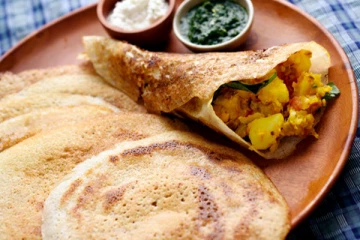 அருமையான உருளைக்கிழங்கு தோசை! ஈஸியாக தயார் செய்வது எப்படி?