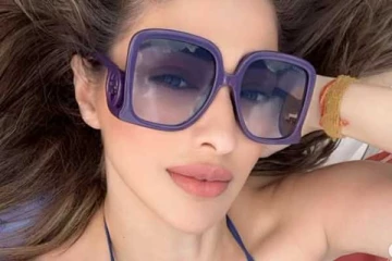 இத்தாலி தீவில் டூபீஸ் ஆடையில் நடிகை ராய் லட்சுமி!! புகைப்படங்கள் இதோ..