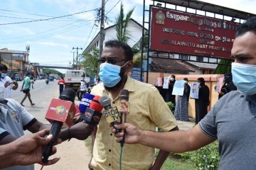 ரிஷாத் பதியுதீனை விடுதலை செய்யக்கோரி ஓட்டமாவடியில் போராட்டம்
