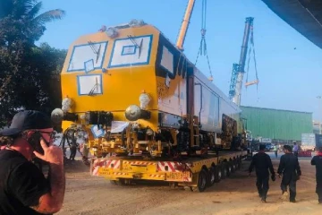 சுவிஸில் இருந்து இலங்கைக்கு புதிதாக இறக்குமதி செய்யப்பட்ட இயந்திரம்!