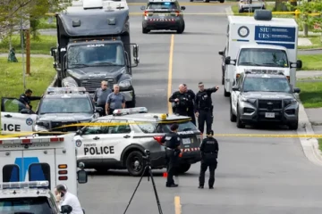 அமெரிக்காவை தொடர்ந்து டொராண்டோ  பாடசாலை அருகில் இடம்பெற்ற பகீர் சம்பவம்