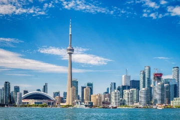 டொராண்டோவிற்கு சுற்றுலாப் பயணிகளின் வருகையில் அதிகரி்ப்பு