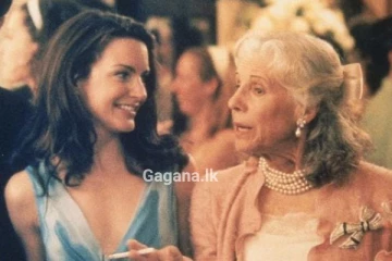 ලොවක් ආදරය කළ සුරූපි ජනප්‍රිය රංගන ශිල්පිය දිවියට සමුදෙයි - (PHOTOS)