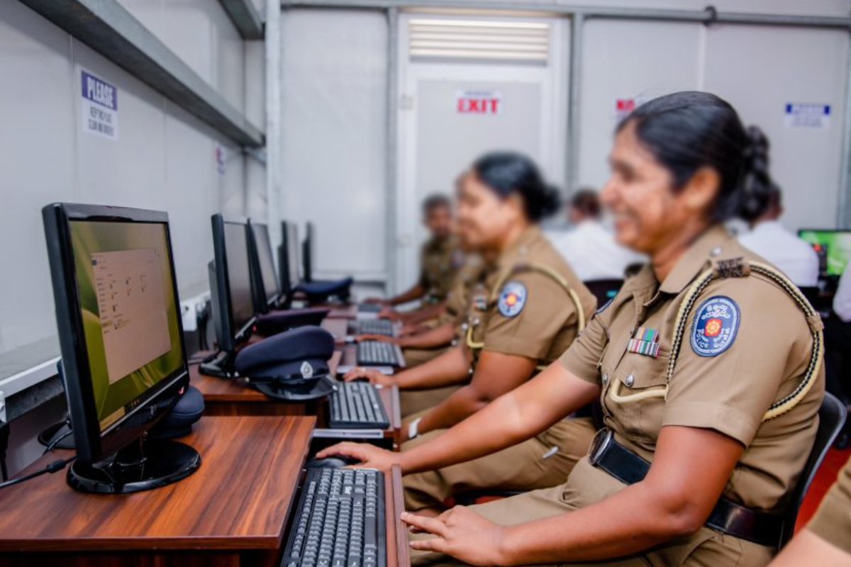 கணினி அமைப்பில் ஏற்பட்ட தொழில்நுட்பக் கோளாறு : தற்காலிக நடைமுறை அறிமுகம் | Temporary Procedure Introduce Police Clearance