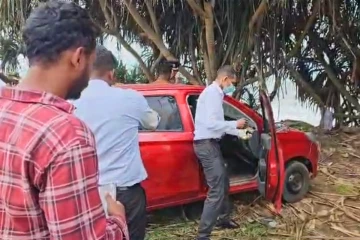 ගාල්ල වෙඩි තබා ඝාතනය කල සැකකරුවන් පැමිණි මෝටර් රථය හසුවේ [PHOTO]