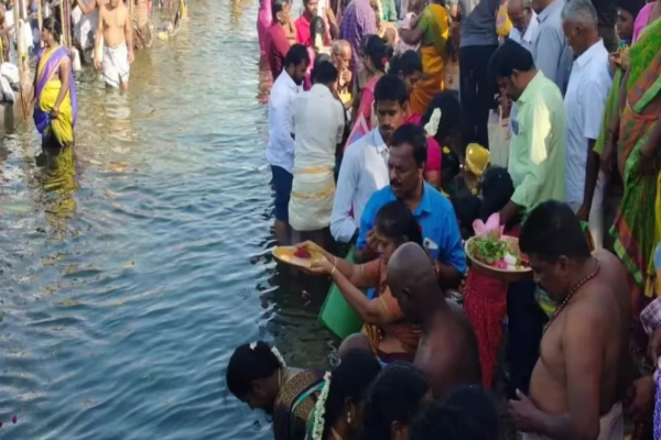 ஆடிப்பெருக்கு 2025: ஆறு இல்லாத ஊர்களில் வசிப்பவர்கள் செய்ய வேண்டிய வழிபாடு | Aadi 18 Worship In Tamil