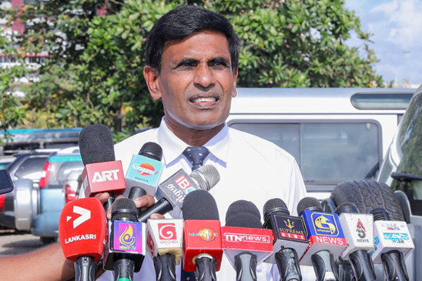 பொலிஸ் அதிகாரிகளுக்கான தனி சம்பள கட்டமைப்புக்கு நடவடிக்கை | Action Separate Salary Structure Police Officers