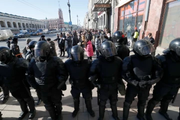 ரஷியாவில் போராட்டத்தில் ஈடுபட்ட ஆயிரக்கணக்கானோர் கைது!