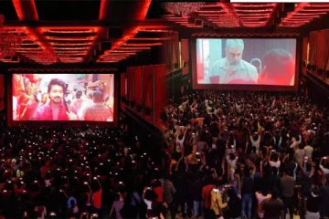 துணிவு, வாரிசு திரைப்படங்கள் வெளியாகின - ரசிகர்கள் உற்சாக கொண்டாட்டம்