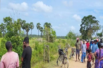 தமிழர் பகுதியில் நீர்ப்பாசன வாய்க்காலினுள் இருந்து ஆணொருவரின் சடலம் மீட்பு