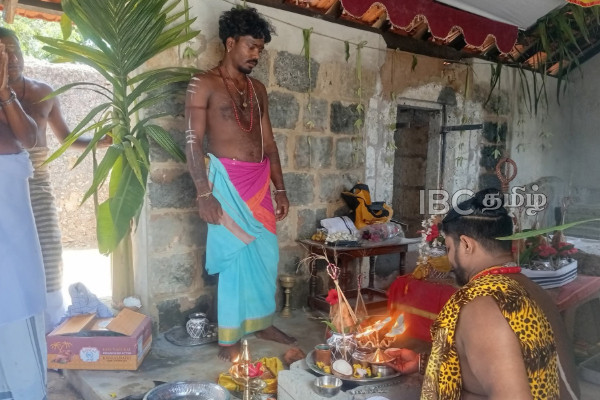 யாழில் 400 வருட பழமை வாய்ந்த சிவன் ஆலயம் - விரைவில் மகா கும்பாபிஷேகம் | 400 Years Oldest Siva Temple In Jaffna Sri Lanka