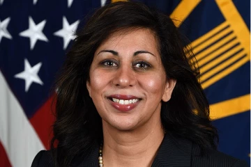 அமெரிக்க பாதுகாப்பு துணை செயலாளராக இந்திய வம்சாவளி பெண்! மிரளவைக்கும் பின்னணி தகவல்கள்