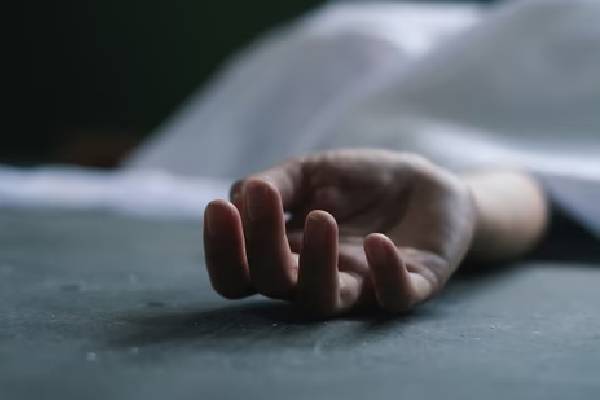 திடீரென மயங்கி விழுந்து உயிரிழந்த 11 வயது பாடசாலை மாணவி | 11 Year Old Girl Dies Suddenly