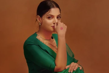 அழகிய லைலா.. நடிகை நிகிலா விமலின் லேட்டஸ்ட் ஸ்டில்கள்