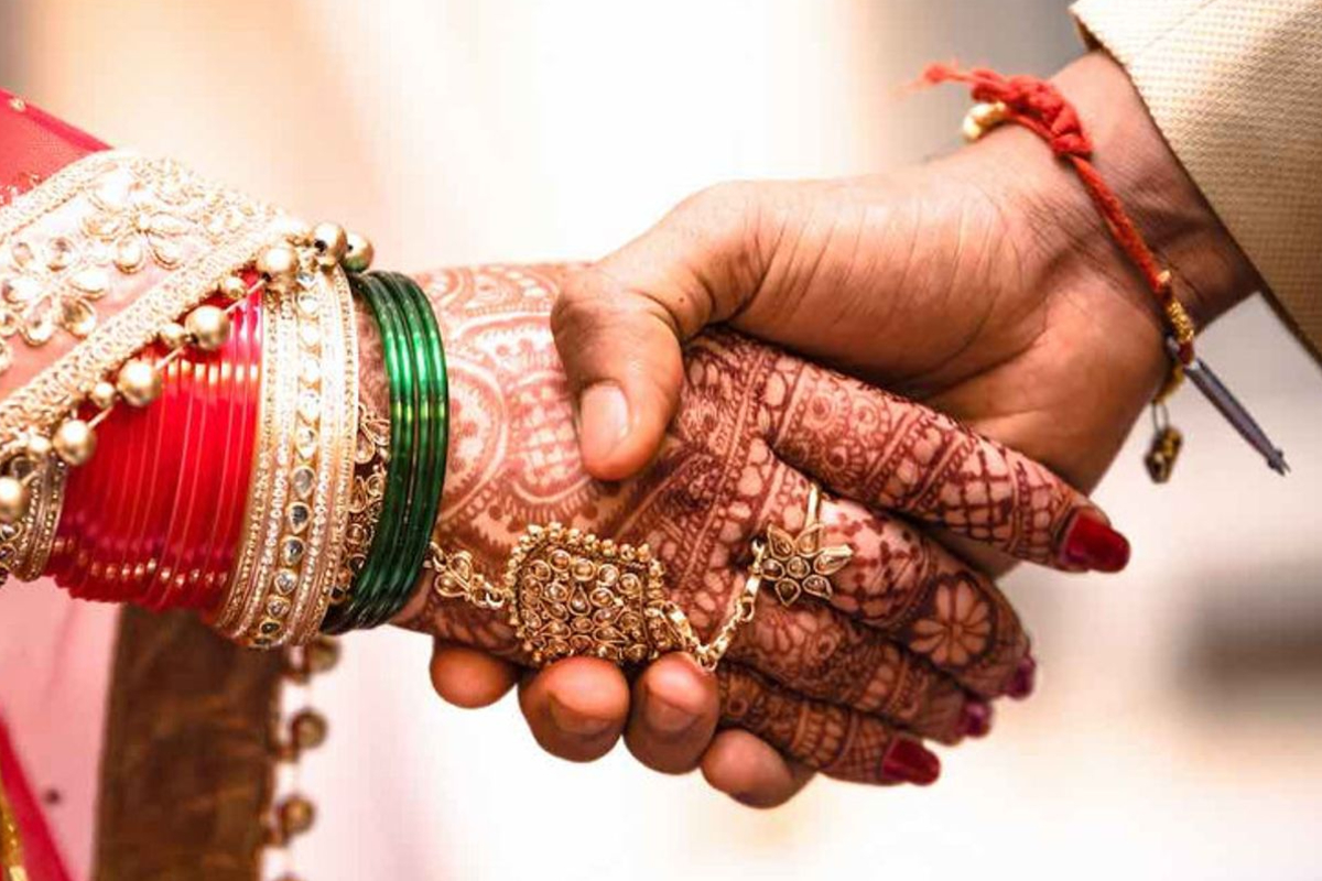 இந்து மதத்தில் 8 வகையான திருமணங்கள் உள்ளதாம் ? என்ன தெரியுமா ? | 8 Type Of Marriages In Hindu Traditions