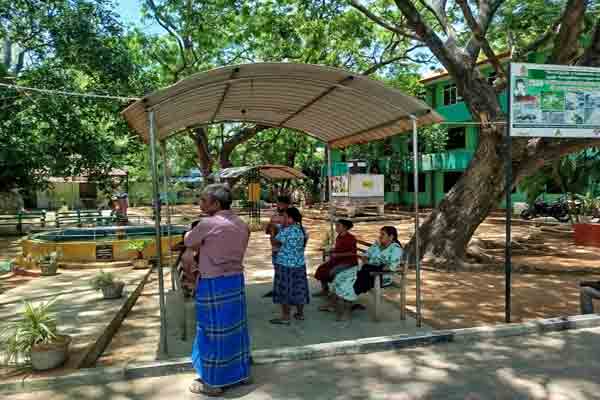 தண்டவாளத்தில் உறங்கிய இளம் குடும்பஸ்தருக்கு நேர்ந்த துயரம் ; தமிழர் பகுதியில் சம்பவம் | Family Man Sleeping On Railway Track