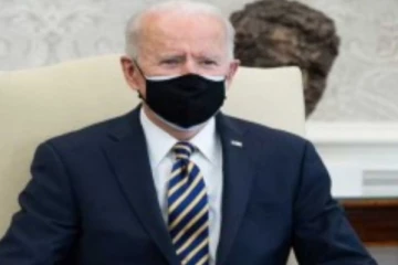 அமெரிக்காவில் கிரீன் கார்டுக்கு விதித்த தடையை ரத்து செய்தார் அதிபர் ஜோ பைடன்