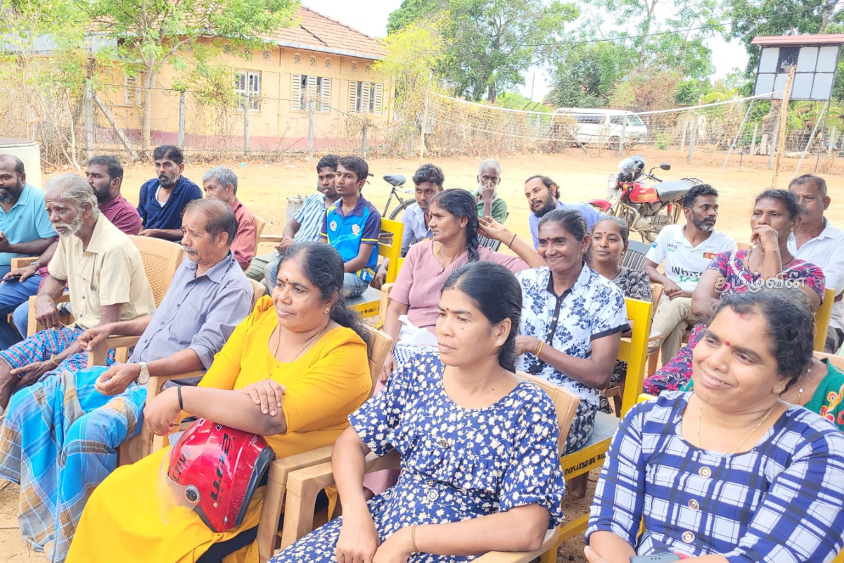 நீதிபதிகளின் வயது அதிகரிப்பு குறித்த யோசனை! எதிராக வாக்களிக்கப்போவதாக தெரிவிக்கிறார் சிறீதரன் எம்.பி | Meeting For The Kilinochchi Konavil Division