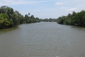நில்வள கங்கையில் நீராடச்சென்ற நால்வர் மாயம்