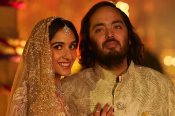 அம்பானி குடும்பத்தின் புதிய மருமகளுக்கு விலையுயர்ந்த பரிசுகளை வழங்கும் நீதா அம்பானி - விலையை கேட்டால் தலையே சுற்றும்..