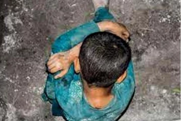 பாத்ரூம் செல்வதாக சொல்லிவிட்டு சென்ற தம்பி: ஜன்னலில் பார்த்து கதறிய அண்ணன்! நடந்தது என்ன?