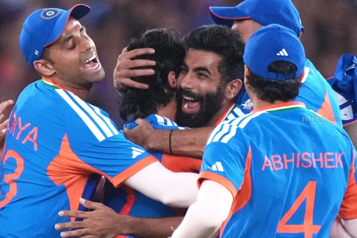 அபாரமான ஆட்டத்துடன் உலகக்கிண்ணத்தை வென்றது இந்திய அணி | India Wins The World Cup