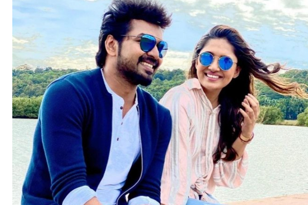 அஞ்சலி வாணிபோஜனை கழட்டிவிட்ட நடிகர் ஜெய்.. கமுக்கமாக நடக்கும் கல்யாண ஏற்பாடு.. | Anjali Vanibhojan Breakupp After Marriage Plan Jai