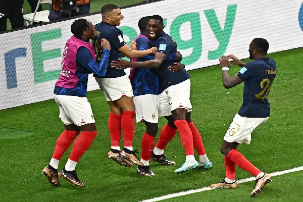 இறுதிப்போட்டியில் ஆர்ஜன்ரீனாவுடன் மோதுகிறது பிரான்ஸ் | World Cup Football Final France Vs Argentina
