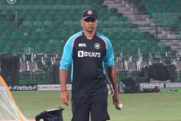 ராகுல் டிராவிட் என்னும் ஜெண்டில்மேன்! நியாயமான பிட்ச் தயாரித்தவருக்கு கொடுத்த இன்ப அதிர்ச்சி