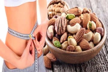 உடல் எடையைக் குறைக்க நட்ஸ் சாப்பிடலாம்: எப்போது தெரியுமா?