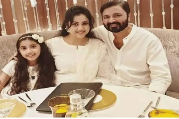 திருமண நாளில் மீனா பகிர்ந்த பதிவு! ஆறுதல் கூறி வரும் ரசிகர்கள்