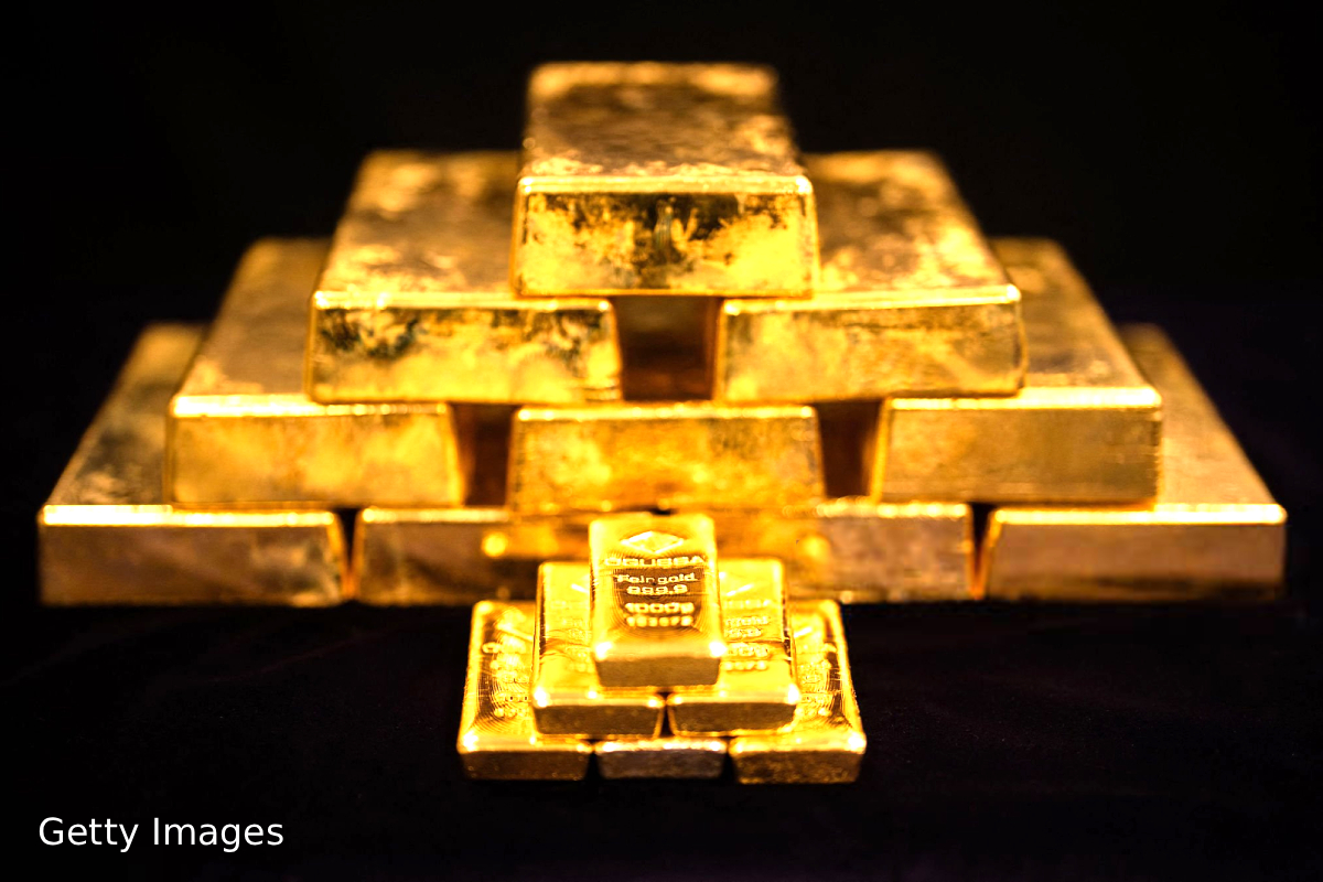 Andhra gold mine Jonnagiri, India gold imports reduction, Geomysore gold project, Chandrababu Naidu gold mine, India domestic gold production, Kurnool gold mining news, India jewellery industry gold supply #AndhraGoldMine #IndiaGold #Jonnagiri #GoldImports #MiningNews #ChandrababuNaidu #EconomicTimes #BreakingNews