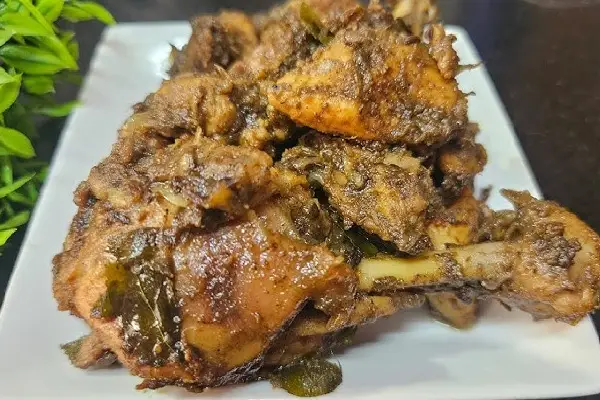 நாவூரும் சுவையில் காரசாரமான சிக்கன் மிளகு வறுவல்! இப்படி செய்து பாருங்க | Spicy And Tasty Pepper Chicken Recipe