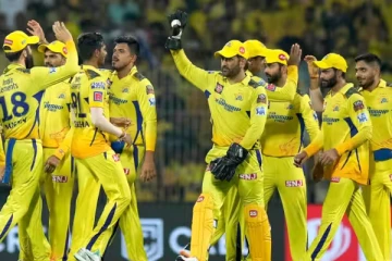 சாதனை படைத்த சிஎஸ்கே: டோனியின் சம்பளம் எவ்வளவு தெரியுமா..!