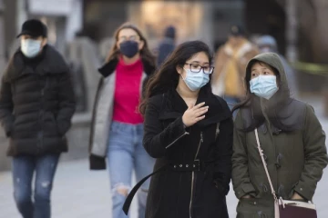 கனடாவில் ஒரே நாளில் 41,210 கோவிட் தொற்றாளர்கள் அடையாளம்