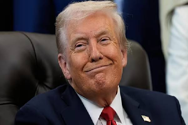 வெனிசுலா மீது தாக்குதல் இல்லை ; டிரம்ப் திடீர் அறிவிப்பு | Attack Venezuela Trump Makes Sudden Announcement