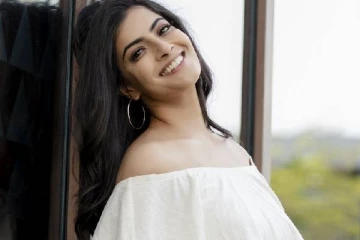 சரத்குமார் மகளையும் விட்டுவைக்காத நடிகர் பிரேம்ஜி.. நம்ம குடும்பத்துக்கு இதெல்லாம் தேவையா?