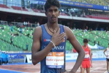 தேசிய சாதனையுடன் வெள்ளிப் பதக்கம் வென்ற அயோமால்