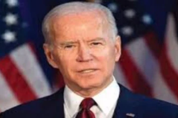 பாதுகாப்பு படை வீரர்களிடம் மன்னிப்பு கேட்ட அமெரிக்கா அதிபர்..எதற்காக தெரியுமா?