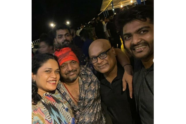 கோலாகலமாக நடந்த பிக்பாஸ் புகழ் பாலாஜி முருகதாஸ் பிறந்தநாள்- செம போட்டோஸ் | Bb Fame Balaji Murugadoss Bday Celebration