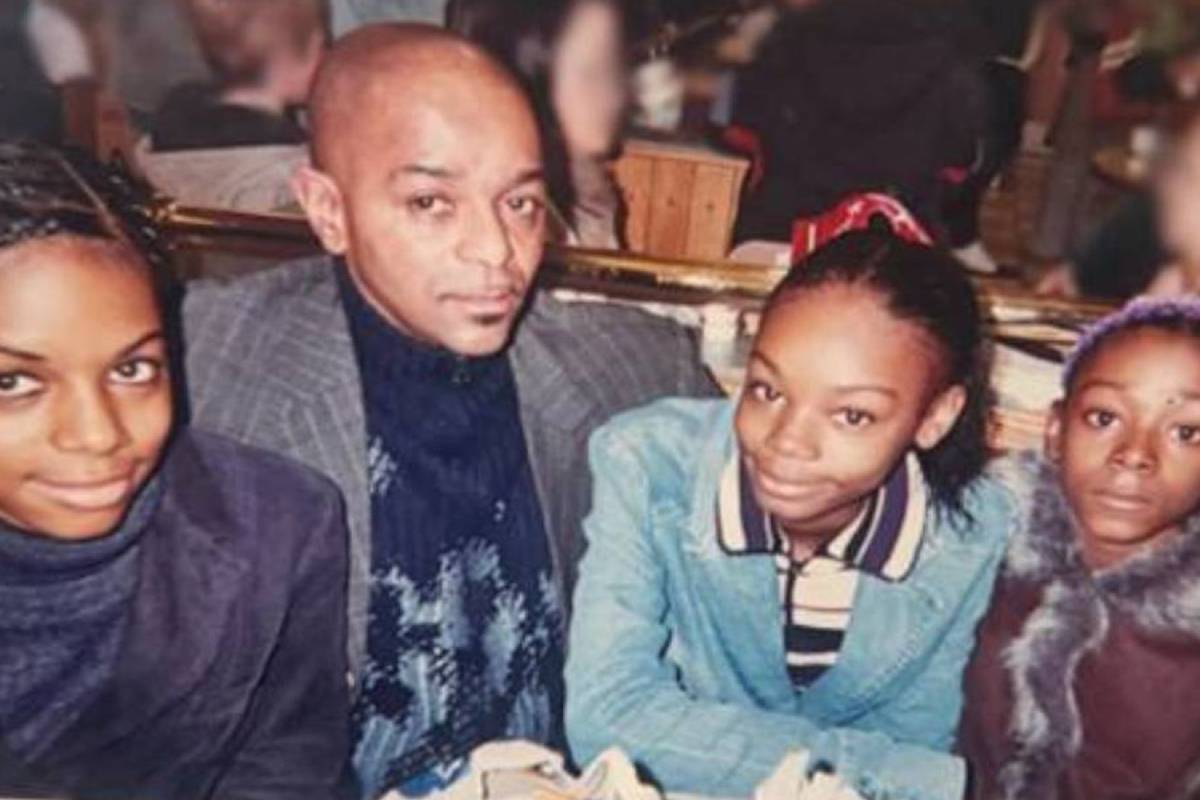 கடற்கரையில் மூன்று இளம்பெண்கள் சடலமாக மீட்கப்பட்ட விடயம்: அதிர்ச்சி தகவல் | 3 Sisters Took Own Lives In Sea Near Brighton கடற்கரையில் மூன்று இளம்பெண்கள் சடலமாக மீட்கப்பட்ட விடயம்: அதிர்ச்சி தகவல் | 3 Sisters Took Own Lives In Sea Near Brighton