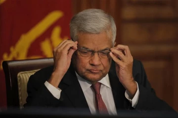 ஆட்சியை கைப்பற்ற ரணில் வகுக்கும் திட்டம்!