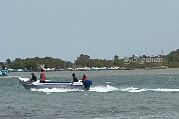 கொக்கிளாய் கடலில் தொழிலிற்கு சென்ற இளைஞன் கடலில் மாயம் - தேடுதல் பணி தீவிரம் | Went To Work In The Sea As A Crane Is Lost