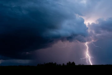 இடியுடன் கூடிய மழைக்கு வாய்ப்பு!