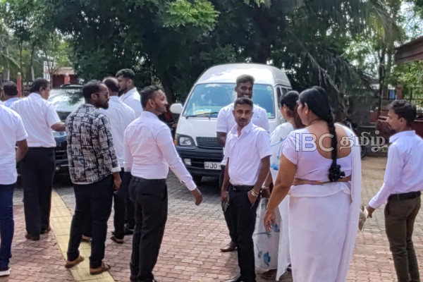 வவுனியா வடக்கு பிரதேச சபையை கைப்பற்றியது தமிழரசுக்கட்சி | Itak Seizes Power In Maritimepattu Mullaitivu